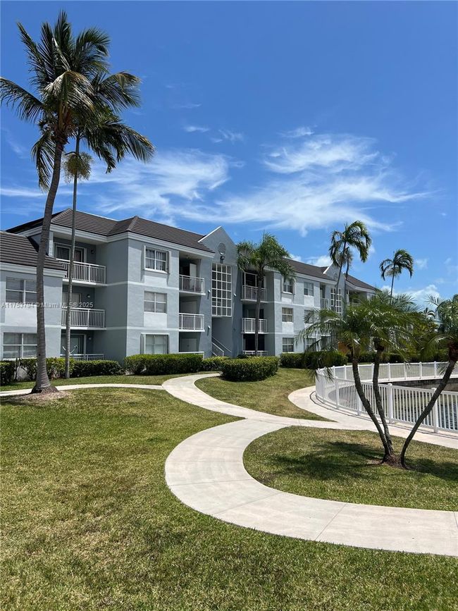 APT-303 - 8640 Sw 212 Th St, Condo with 2 bedrooms, 2 bathrooms and null parking in Cutler Bay FL | Image 20