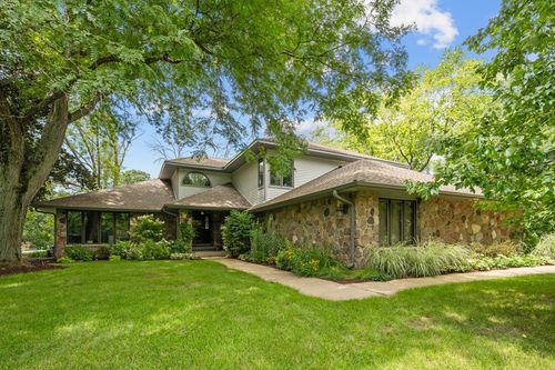 5328 Oak Grove Dr, Long Grove, IL, 60047-5209 | Card Image