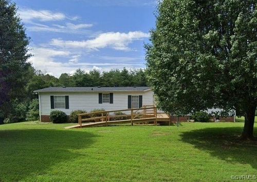 1406 Birchwood Rd, Axton, VA, 24054-2598 | Card Image