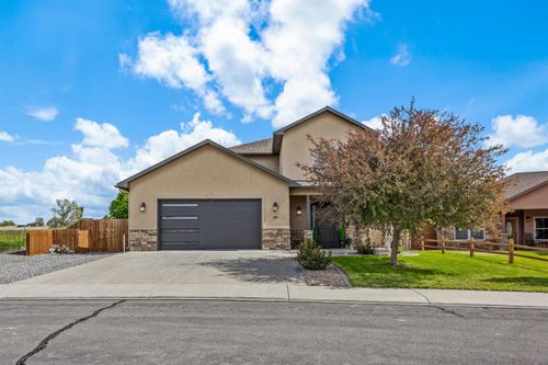 1001 Ute Canyon Ave, Fruita, CO, 81521-7429 | Card Image