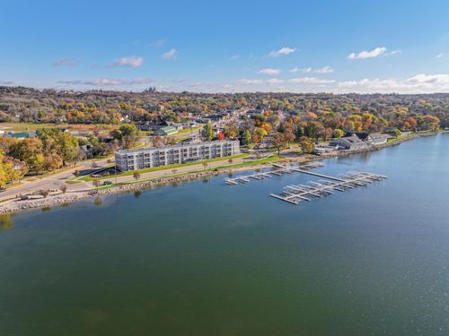 apt-203-279 Minnesota Ave W, Glenwood, MN, 56334-1563 | Card Image