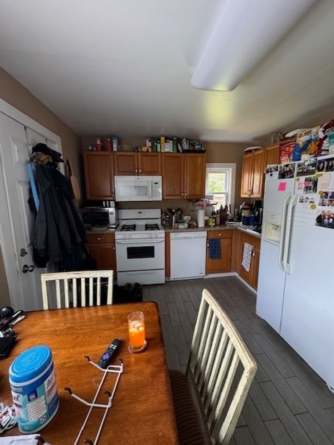 304 Highmoor Dr, House other with 2 bedrooms, 1 bathrooms and 2 parking in Round Lake Park IL | Image 6