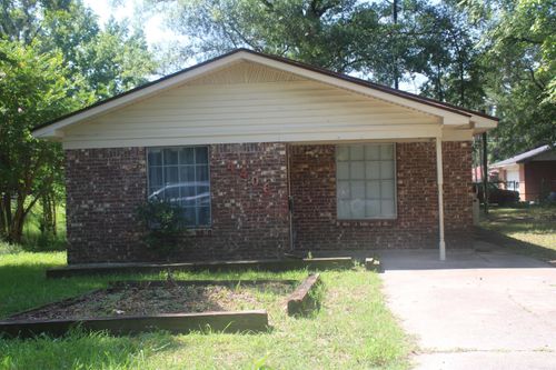 4406 W 16th Ave, Pine Bluff, AR, 71603-2969 | Card Image