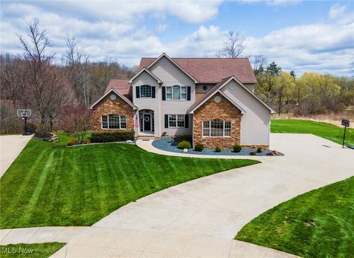 240 Aberdeen Ct, Columbiana, OH, 44408-9434 | Card Image