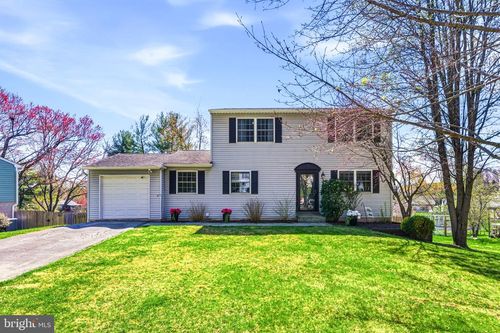 22 Hillcrest Dr, DOWNINGTOWN, PA, 19335-1918 | Card Image