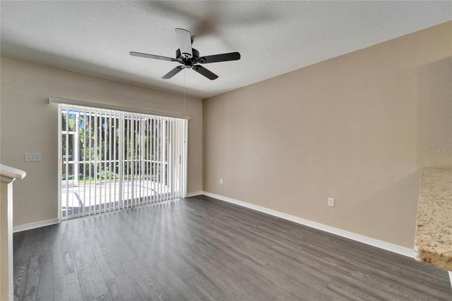 15787 Fishhawk Falls Dr, Townhouse with 2 bedrooms, 3 bathrooms and null parking in Lithia FL | Image 8