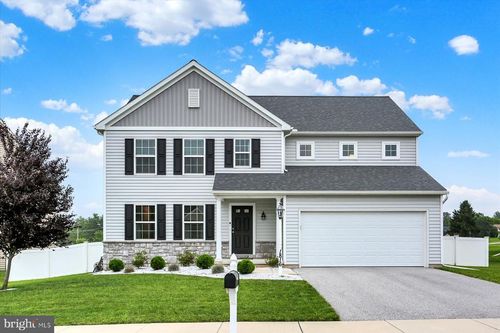 1816 Fountain Rock Dr, DOVER, PA, 17315-2855 | Card Image