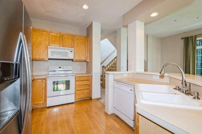 UNIT-2 - 4342 Victor Path, Townhouse with 2 bedrooms, 2 bathrooms and null parking in Hugo MN | Image 9
