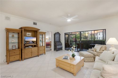 583-583 Serendipity Dr, NAPLES, FL, 34108-2828 | Card Image