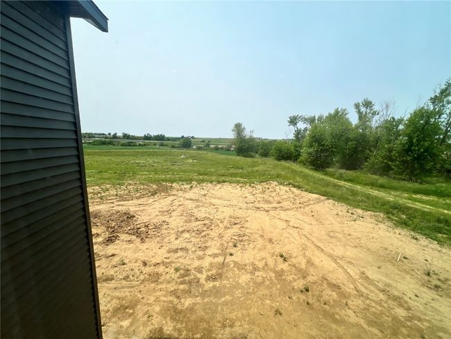 7608 Country Creek Ln, House other with 5 bedrooms, 3 bathrooms and null parking in Cedar Rapids IA | Image 18