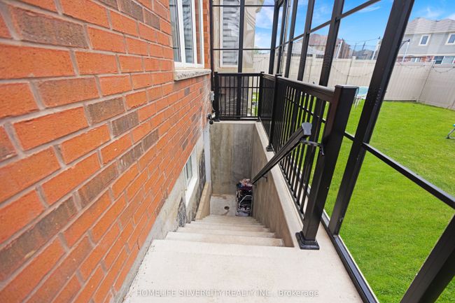 13 Minna Trail, House other with 6 bedrooms, 4 bathrooms and 4 parking in Brampton ON | Image 27
