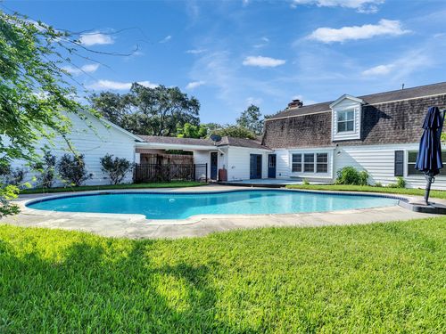 315 Cedar Ln, El Lago, TX, 77586-6113 | Card Image