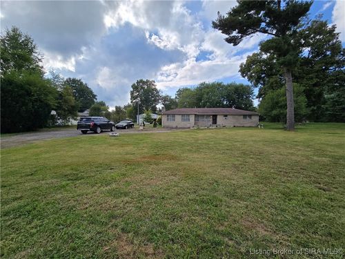 1020 N Church St, Austin, IN, 47102-1002 | Card Image