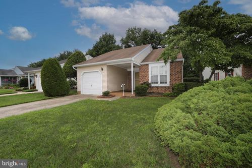 7 Fairfax Dr, MOUNT LAUREL, NJ, 08054-3026 | Card Image