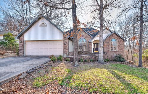 21 Dunvegan Dr, Bella Vista, AR, 72715-4929 | Card Image