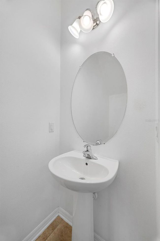 9013 Shepton St, Townhouse with 3 bedrooms, 3 bathrooms and null parking in ORLANDO FL | Image 10