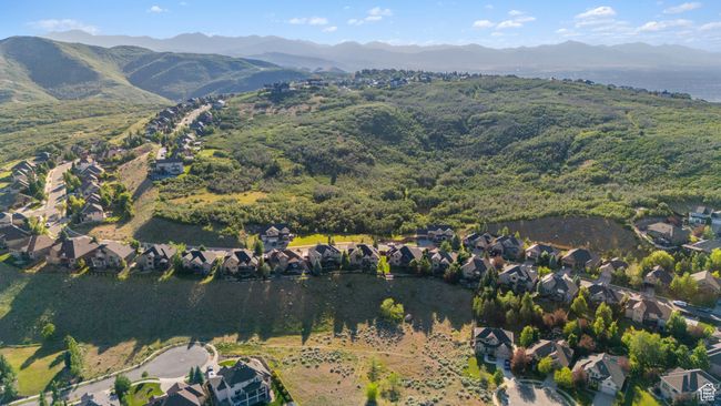 15337 Eagle Crest Dr, House other with 6 bedrooms, 4 bathrooms and 3 parking in Draper UT | Image 54