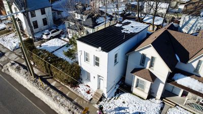 44 Coldwater Rd W, House other with 3 bedrooms, 2 bathrooms and 1 parking in Orillia ON | Image 2