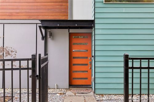 2035 A Nw 62nd St, Seattle, WA, 98107-2532 | Card Image