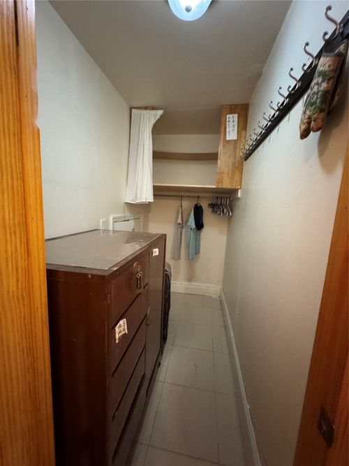 1fl-90 43rd Ave, Elmhurst, NY, 11373-3447 | Card Image