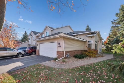 15081 December Way, Rosemount, MN, 55068-5521 | Card Image