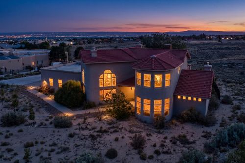 11311 San Bernardino Dr Ne, Albuquerque, NM, 87122-2510 | Card Image