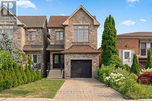 133 Park Street, Toronto (Birchcliffe-Cliffside), ON, M1N2P4 | Card Image