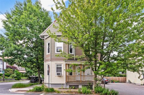 3-4 Poplar St, Providence, RI, 02906-2634 | Card Image