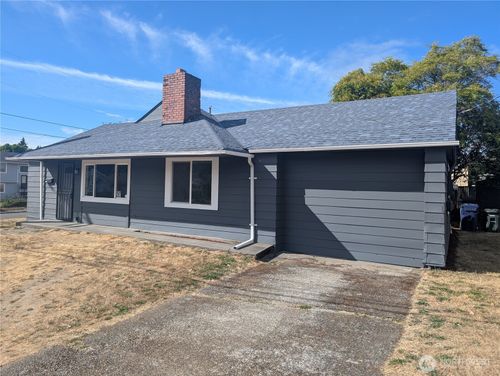 wa-1821 S 19th St, Tacoma, WA, 98405-3215 | Card Image