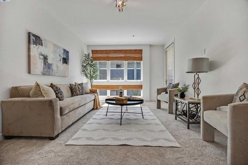 apt-369-5501 De Marcus Blvd, Dublin, CA, 94568-7405 | Card Image