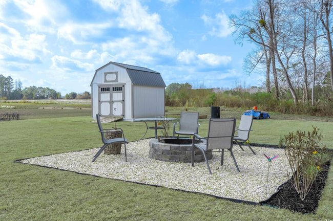 250 Ole Maple St, House other with 3 bedrooms, 2 bathrooms and 6 parking in Loris SC | Image 25