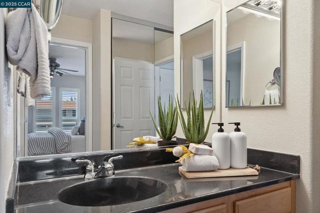 APT-109 - 155 Sharene Ln, Condo with 1 bedrooms, 1 bathrooms and 1 parking in Walnut Creek CA | Image 24