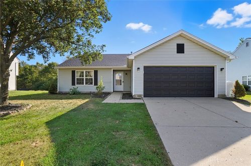 2821 Raxit Ct, Xenia, OH, 45385-5762 | Card Image