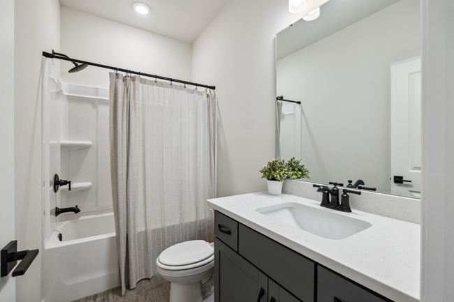 Juniper Bath 2 | Image 22