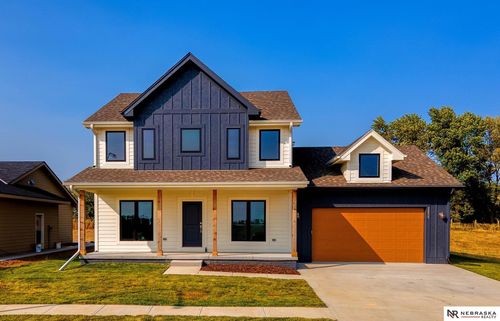 2855 Southern Hills Dr, Blair, NE, 68008-1804 | Card Image