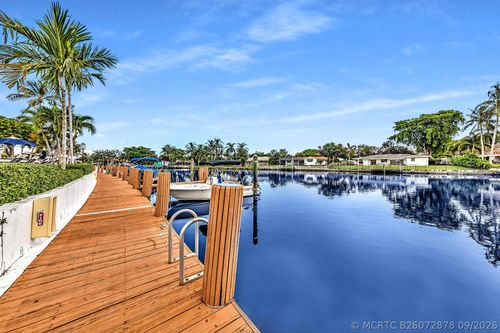 736-170 Cypress Club Dr, Pompano Beach, FL, 33060-4758 | Card Image