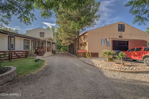 1105 Veterans Rd, La Mesa, NM, 88044-9440 | Card Image