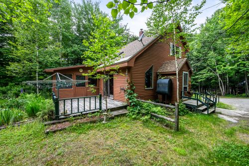 39 Arbor Way, Rangeley, ME, 04970-4624 | Card Image