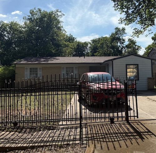 3413 Utah Ave, Dallas, TX, 75216-5239 | Card Image