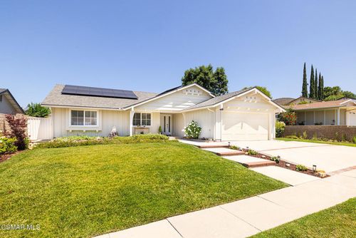6605 Tamarind St, Oak Park, CA, 91377-1334 | Card Image