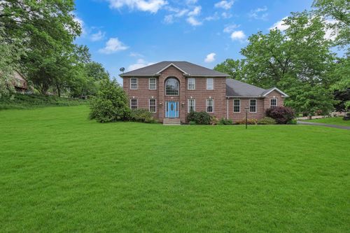 33 Saint Andrews Dr, Patterson Hts, PA, 15010-3034 | Card Image
