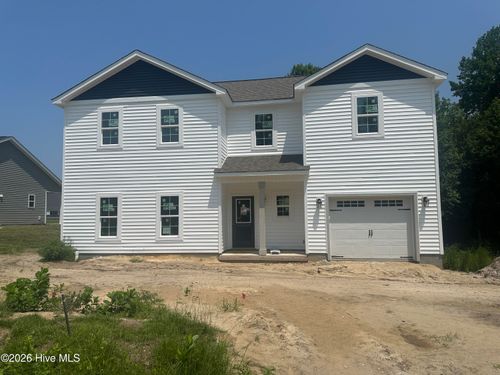 131 Dallas Dr, Beulaville, NC, 28518-8851 | Card Image