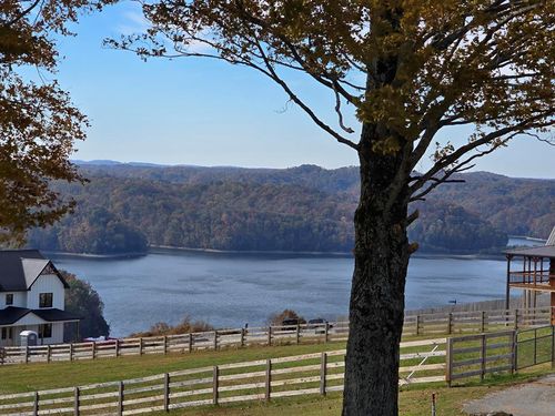 173 Bald Eagle Rd, Hilham, TN, 38568-6500 | Card Image