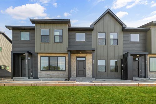 923 Percheron Lane, Norwalk, IA, 50211 | Card Image