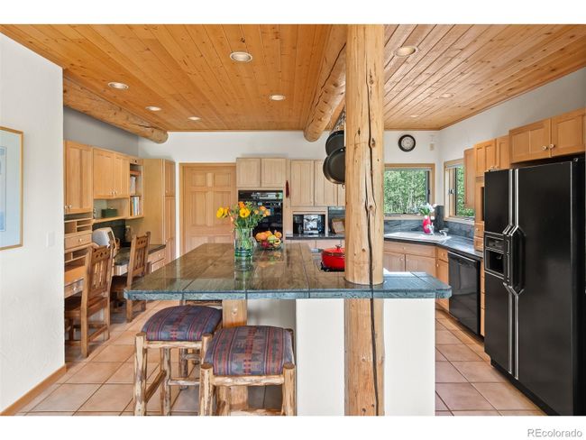 Kitchen | Image 27
