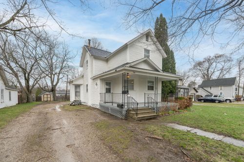 711 Grand St, Hastings, MI, 49058-1923 | Card Image