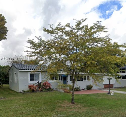 601 Oriole Ave, Miami Springs, FL, 33166-3922 | Card Image
