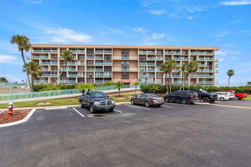 apt-104e-1 Key Capri, TREASURE ISLAND, FL, 33706-4960 | Card Image