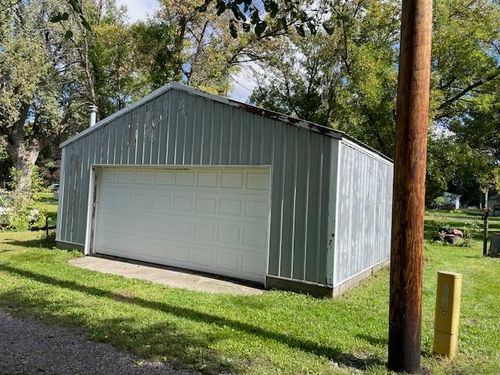 7xx 4th Ave E, Wood Lake, MN, 56297-1542 | Card Image