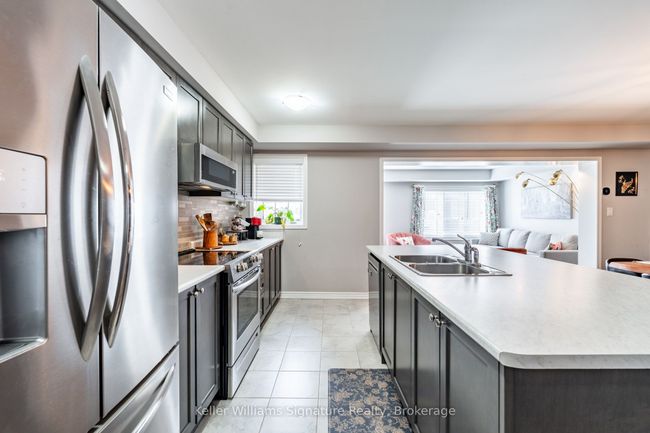 14 - 1222 Rose Way, House attached with 3 bedrooms, 3 bathrooms and 1 parking in Milton ON | Image 16
